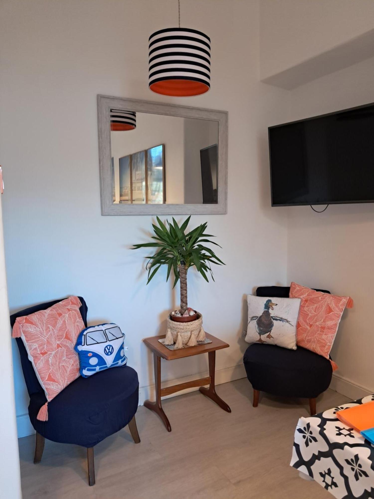 The Fuzzy Duck Apartment Броути Фери Екстериор снимка